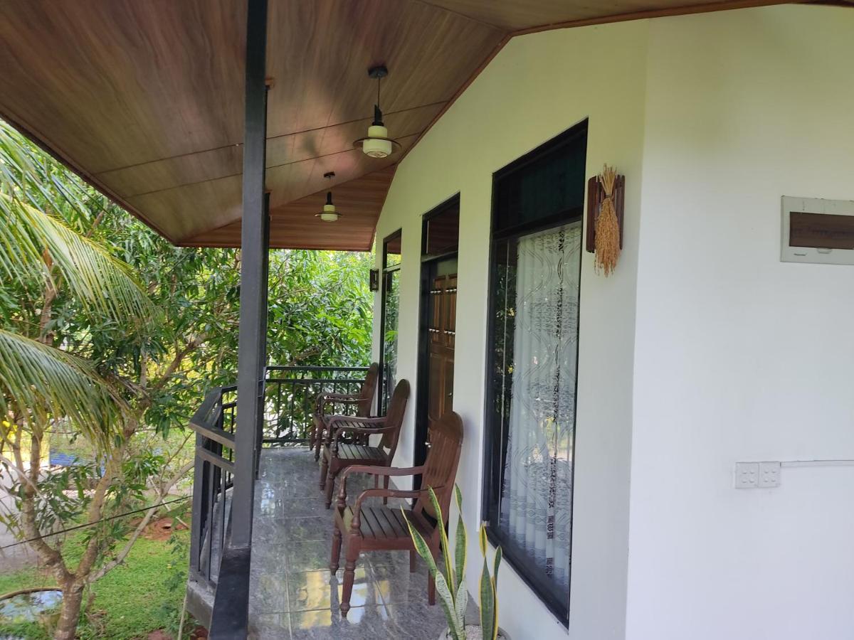 Village Mango Resort Yala Tissamaharama Eksteriør billede