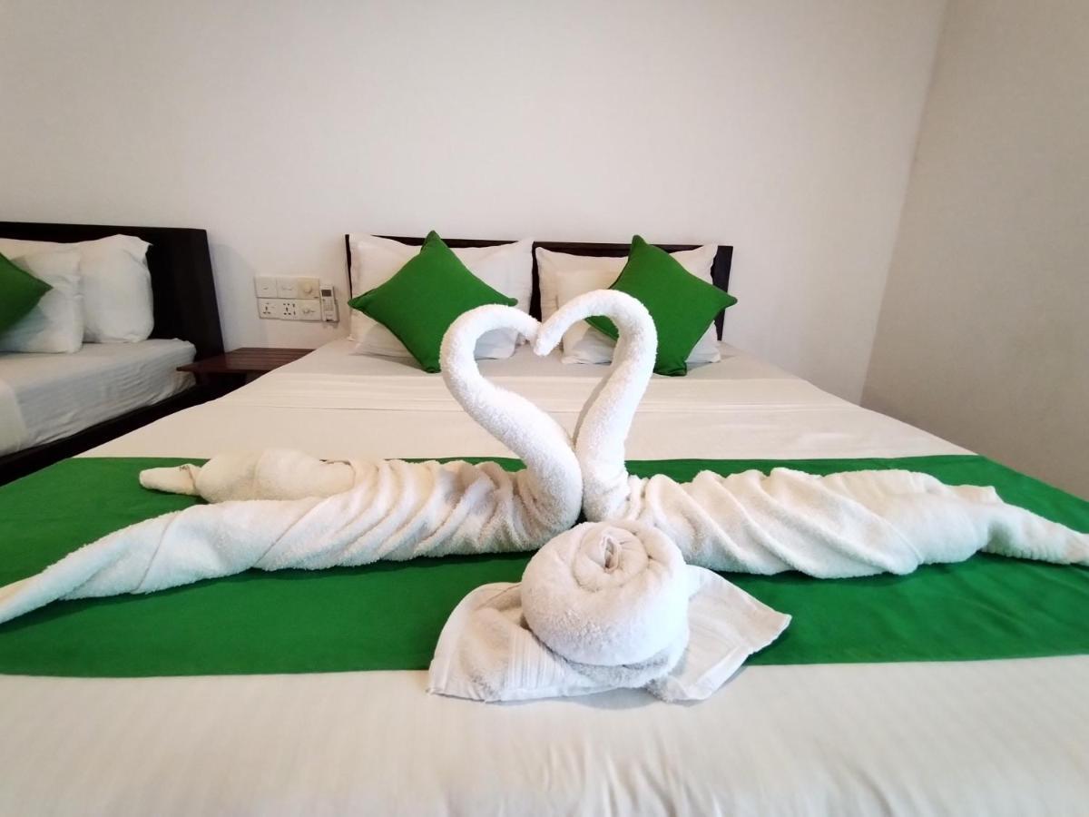 Village Mango Resort Yala Tissamaharama Eksteriør billede