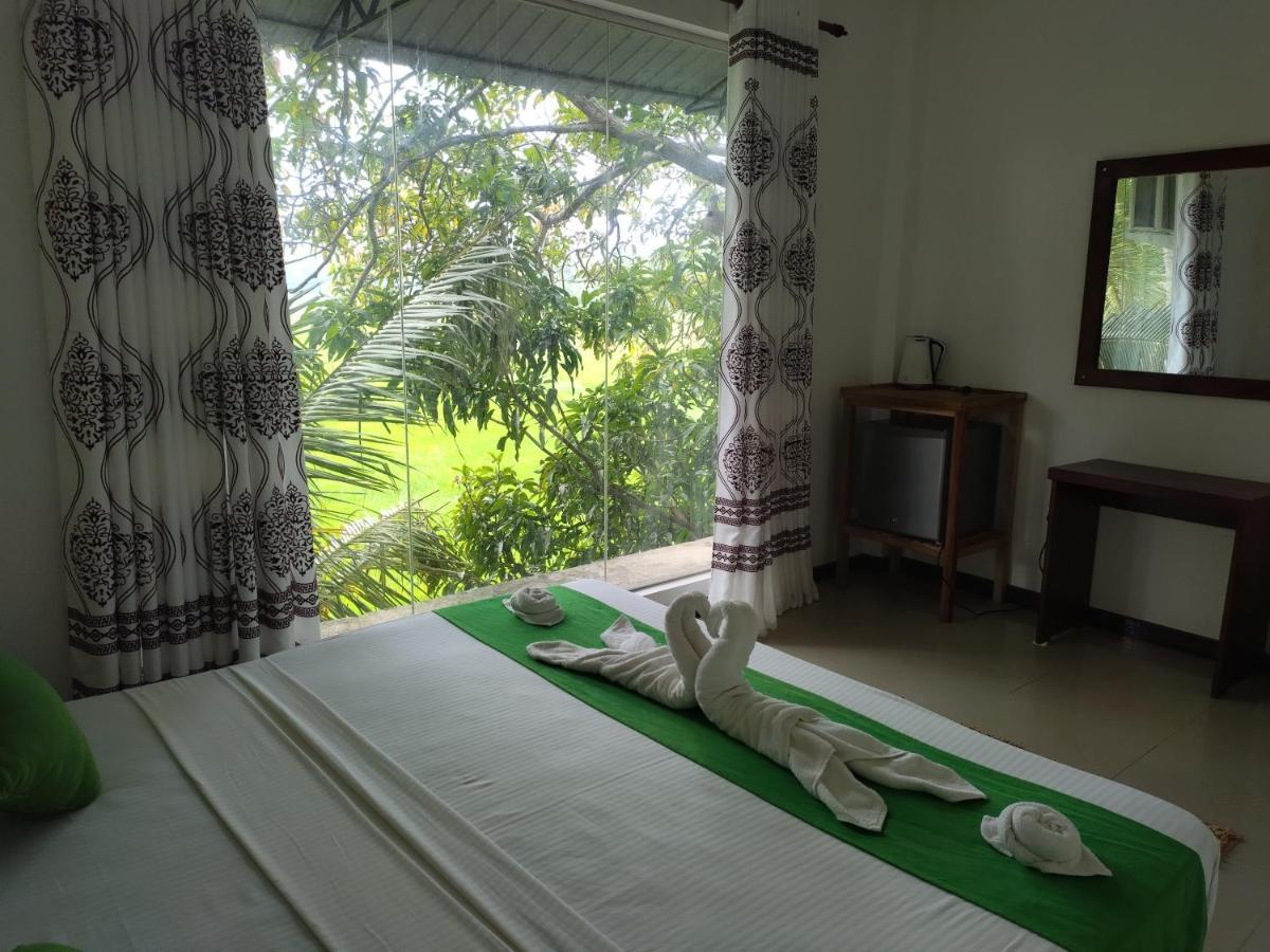 Village Mango Resort Yala Tissamaharama Eksteriør billede